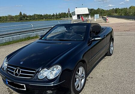 Mercedes-Benz CLK 200 Cabrio KOMPRESSOR AVANTGARDE