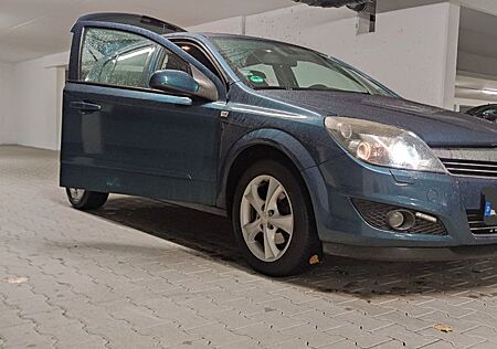 Opel Astra 1.8 ECOTEC CATCH ME Now 8fach bereift