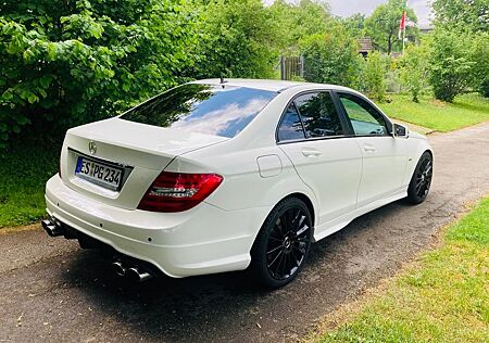 Mercedes-Benz C 200 AVANTGARDE AVANTGARDE