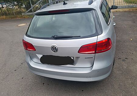 VW Passat Variant Volkswagen 1,6 TDIVARIANT TDI NAVI KLINA 1 H