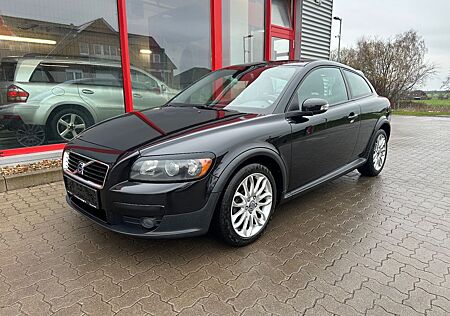 Volvo C30 2.0 Momentum Xenonlicht TÜV NEU 2Hand