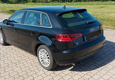 Audi A3 1.4 TFSI S tronic Ambiente Sportback Ambiente