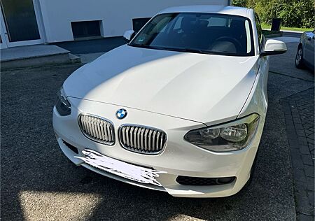 BMW 114i -