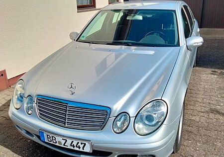 Mercedes-Benz E 200 CDI CLASSIC Classic