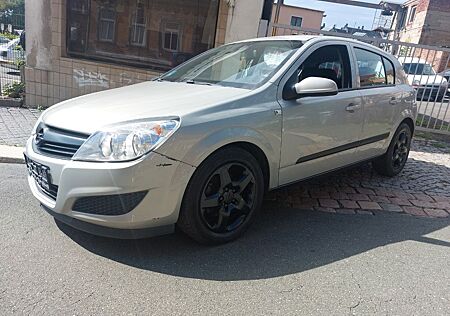 Opel Astra 1.4 Twinport Edition**Tüv03/2027**Euro4**