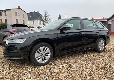 Skoda Octavia 1.5TSI e-TEC DSG AHK/SmartLink/SHZ/ALU