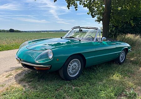 Alfa Romeo Spider Duetto 1300 Junior
