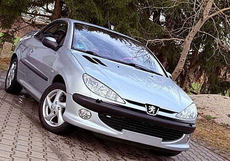 Peugeot 206 CC *CABRIO* (ERST 96Tkm) TÜV NEU ( LEDER )