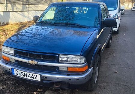 Chevrolet S-10