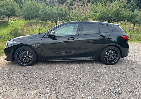 BMW M135i xDrive M Sport