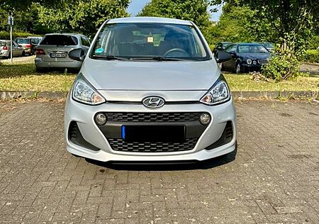 Hyundai i10 1.0 Trend /Klima/TÜV(05/27)