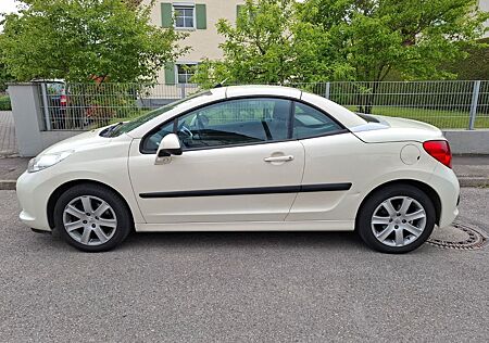 Peugeot 207 CC Filou 120 Filou