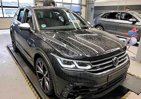 VW Tiguan Volkswagen 2.0TSI R 4Mot Pano Navi AHK HUD KameraACC