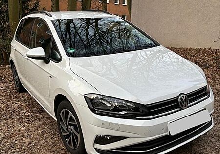 VW Golf Sportsvan Volkswagen 1.0 TSI 81kW JOIN JOIN