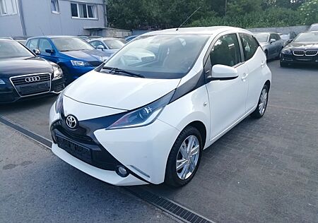 Toyota Aygo (X) -playEdition-S,1-Hd,Sitzh,Multimedia,Kamar