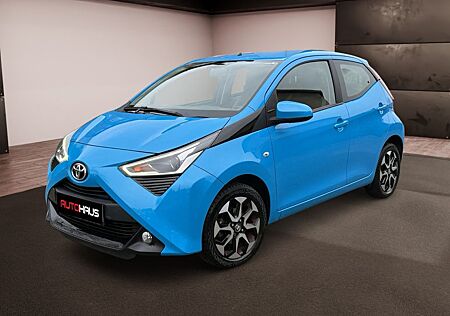 Toyota Aygo (X) Aygo -play club*Navi*Kamera*