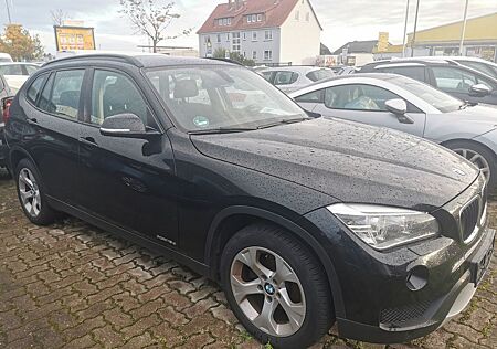 BMW X1 Baureihe 18 d xDrive-Navi-PDC-Xenon