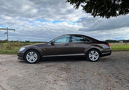 Mercedes-Benz S 500 BlueEFFICIENCY -