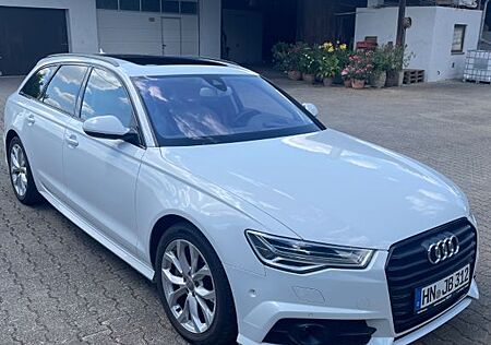 Audi A6 3.0 TDI viele Extras