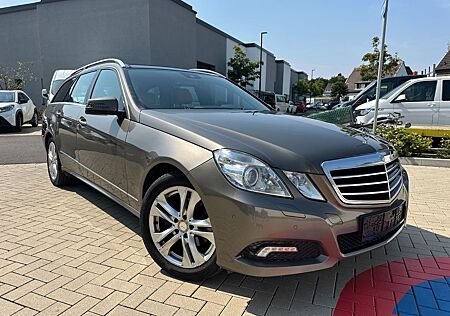 Mercedes-Benz E 220 CDI AVANTGARDE COMAND/LEDER/PANORAMA/VOLL