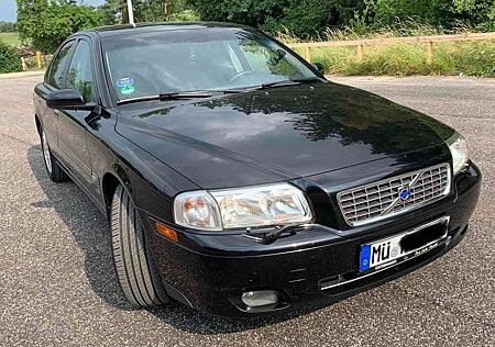 Volvo S80 2.4 Comfort AHK, TOP ZUSTAND