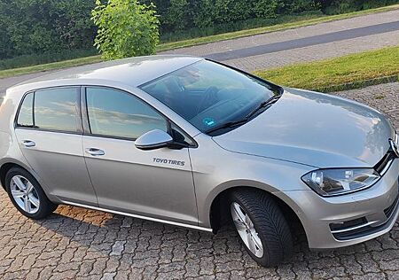 VW Golf Volkswagen 7 TSI 2014