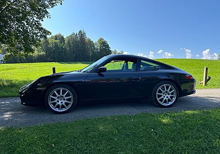 Porsche 996 * 911 Carrera Coupé * deutsch * PZ Scheckheft *