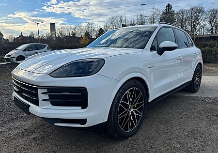 Porsche Cayenne E-Hybrid Luft/Pano/AHK/Innodrive/21"