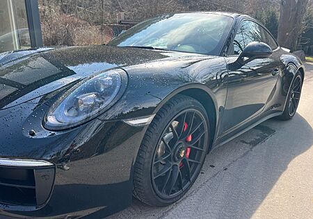 Porsche 911 Urmodell 911 GTS mit Garantie Sportsitze Sommerfahrzeug