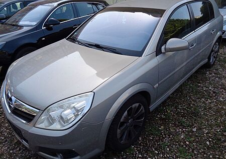 Opel Signum Edition Plus