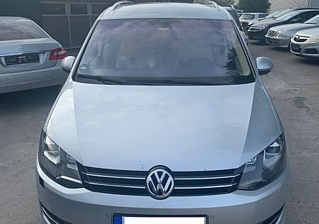 VW Sharan Volkswagen 2.0 TDI DSG 130kW BMotion Tech Highli...