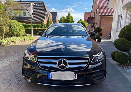 Mercedes-Benz E 220 d 4MATIC T Autom. -