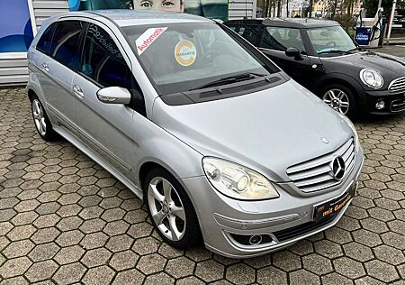 Mercedes-Benz B 200 Turbo / Automatik / TÜV Neu / NAVI
