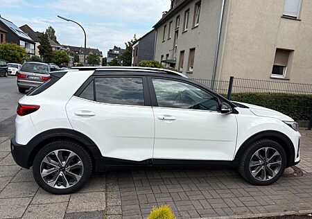 Kia Stonic . KameraLEDER. GOWORIM! EXPORT NETTO 7.900