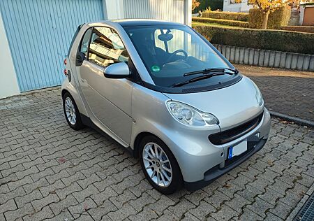 Smart ForTwo coupé 1.0 62kW passion - Tüv 11/2026