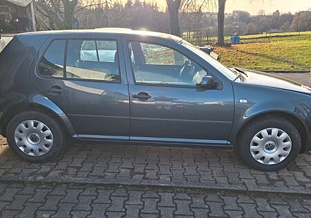 VW Golf Volkswagen 1.4