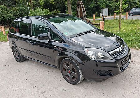 Opel Zafira 1.9 CDTI INNOVATION 88kW 6Gang.7pl. TÜV N