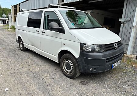 VW T5 Transporter Volkswagen AC RFK AHK