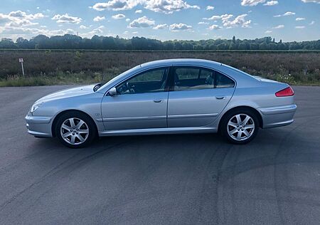 Peugeot 607 Prémium V6 HDi FAP 205 Automatik, Leder