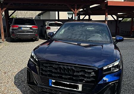 Audi Q2 40 TFSI S tronic quattro S line S line