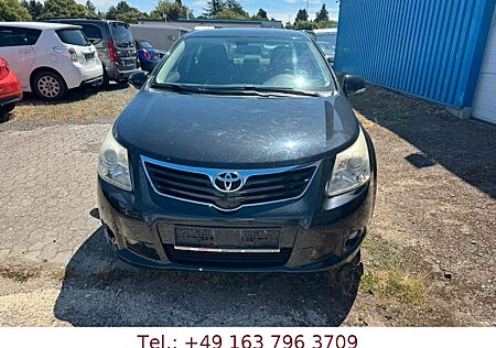 Toyota Avensis Sol