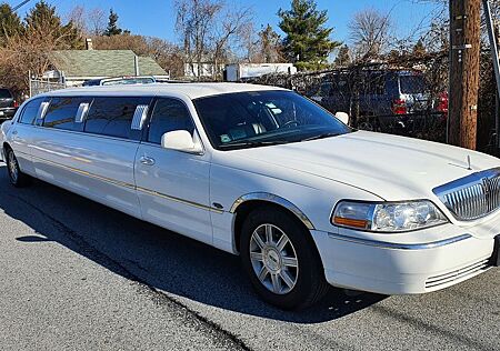 Lincoln Town Car gebraucht kaufen Lincoln Town Car Stretch Limousine