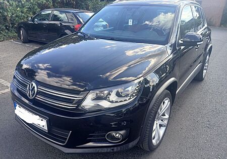 VW Tiguan Volkswagen 1.4 TSI DSG BlueMotion Tech Exclusive...