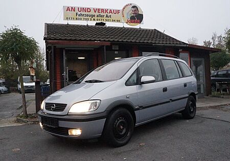 Opel Zafira A Elegance