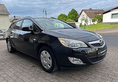 Opel Astra J Sports Tourer Design Edition