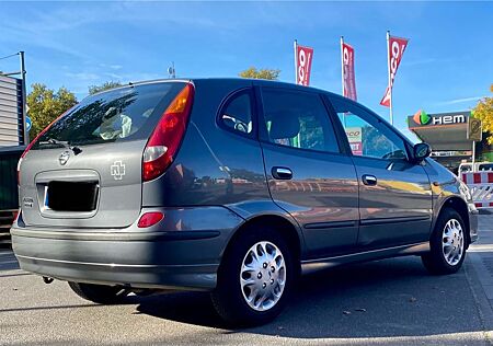 Nissan Almera Tino AUTOMATIK
