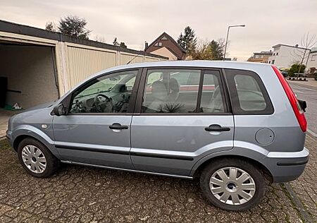 Ford Fusion 1,25
