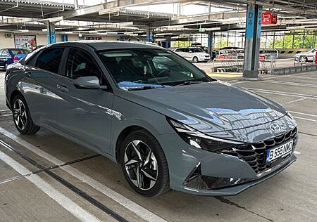 Hyundai Elantra CN7 Exclusive