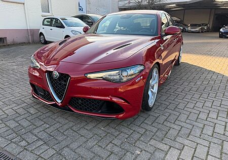 Alfa Romeo Giulia Quadrifoglio 2.Hand 8-Fach Bereifung