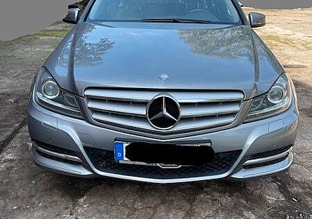 Mercedes-Benz C 200 CDI T BlueEFFICIENCY -